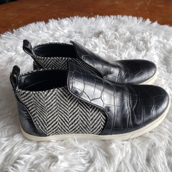 Sam Edelman Jadyn Fashion Sneaker - Picture 4 of 7